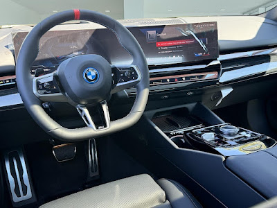 2024 BMW 5 Series i5 M60