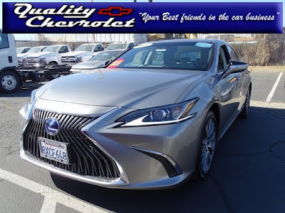 2021 Lexus ES 300h