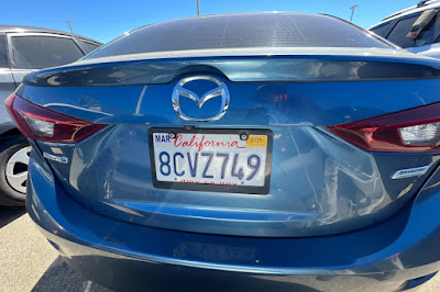 2018 Mazda Mazda3 4-Door Touring