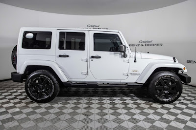 2013 Jeep Wrangler Unlimited Sahara