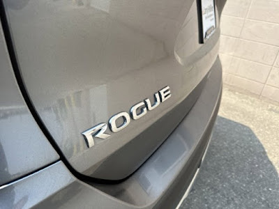 2020 Nissan Rogue SV AWD! SUMMER FUN!