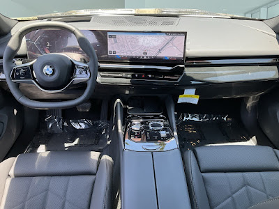 2024 BMW 5 Series 530i