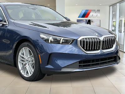 2024 BMW 5 Series 530i