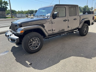 2024 Jeep Gladiator