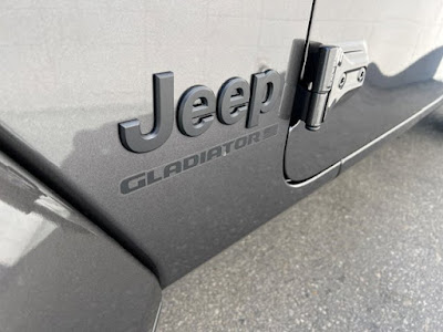 2024 Jeep Gladiator