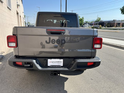 2024 Jeep Gladiator