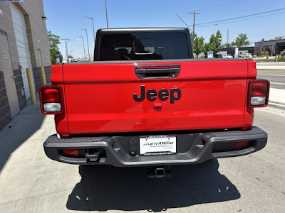 2024 Jeep Gladiator