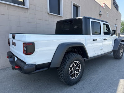 2024 Jeep Gladiator