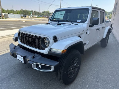 2024 Jeep Gladiator