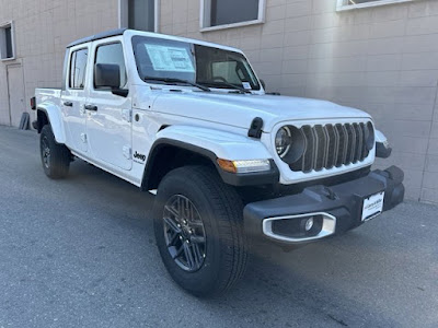 2024 Jeep Gladiator