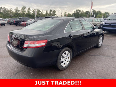 2011 Toyota Camry LE FWD