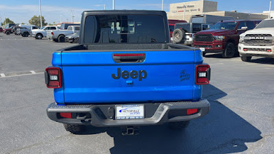 2024 Jeep Gladiator Willys