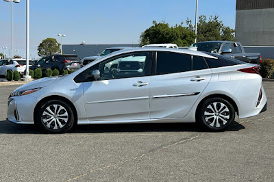 2021 Toyota Prius Prime LE