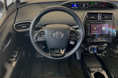 2021 Toyota Prius Prime LE