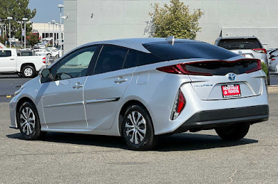 2021 Toyota Prius Prime LE