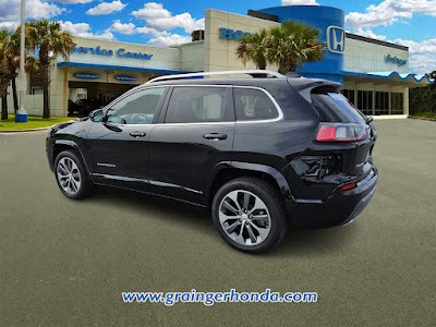 2019 Jeep Cherokee Overland