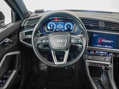 2022 Audi Q3 Premium