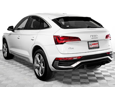 2021 Audi Q5 Sportback Premium