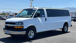 2022 Chevrolet Express Passenger LT