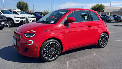 2024 FIAT 500e INSPI(RED)