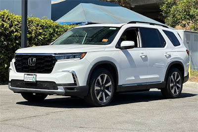 2025 Honda Pilot Touring