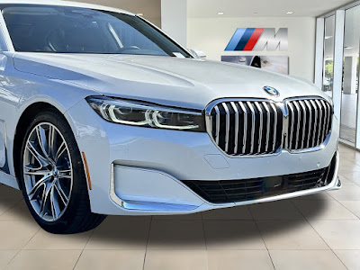 2021 BMW 7 Series 740i