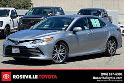 2023 Toyota Camry Hybrid XLE