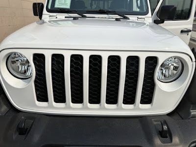 2020 Jeep Gladiator Sport