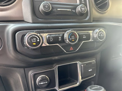 2020 Jeep Gladiator Sport