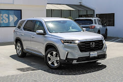 2024 Honda Pilot EX-L 8 Passenger