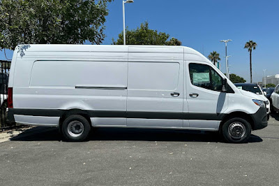 2024 Mercedes-Benz Sprinter 3500 Cargo 170 WB