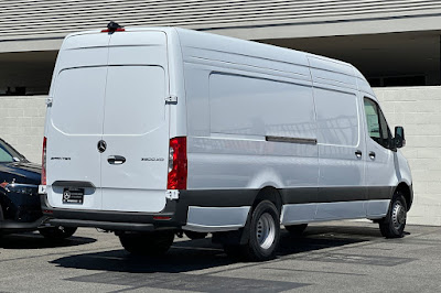 2024 Mercedes-Benz Sprinter 3500 Cargo 170 WB