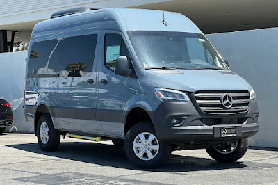 2024 Mercedes-Benz Sprinter 2500 Passenger 144 WB