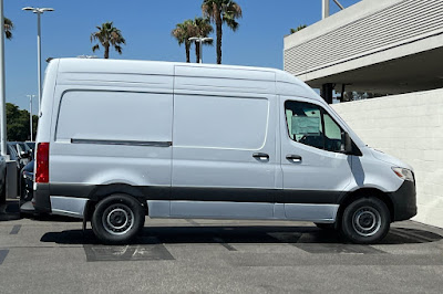 2024 Mercedes-Benz Sprinter 2500 Cargo 144 WB