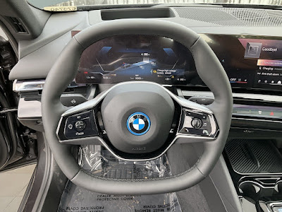 2025 BMW 5 Series i5 xDrive40