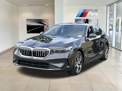 2025 BMW 5 Series i5 xDrive40