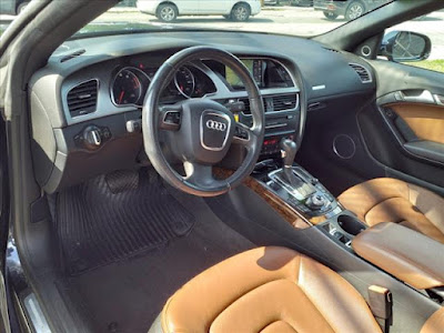 2010 Audi A5 2.0T quattro Premium Plus