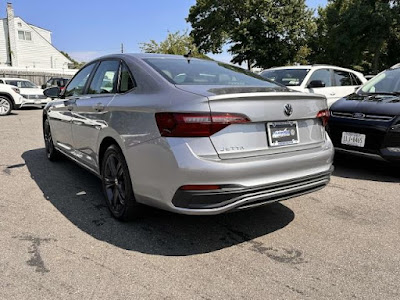 2022 Volkswagen Jetta 1.5T SE