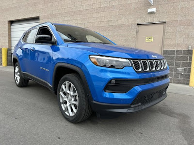 2024 Jeep Compass Latitude Lux