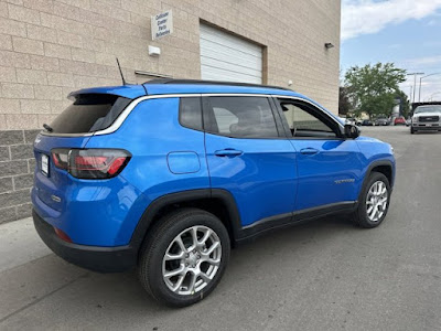 2024 Jeep Compass Latitude Lux