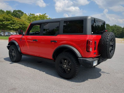 2024 Ford Bronco Black Diamond