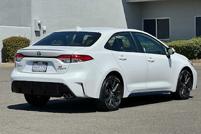 2023 Toyota Corolla Hybrid SE