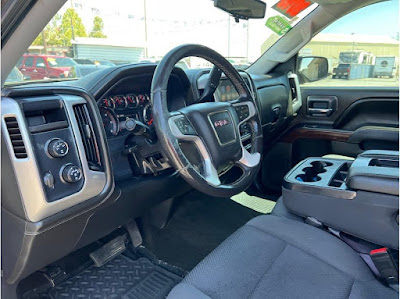 2016 GMC Sierra 1500 Crew Cab SLE Pickup 4D 5 3/4 ft