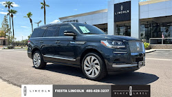 2024 Lincoln Navigator Premiere