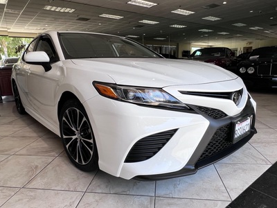 2019 Toyota Camry SE