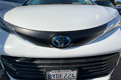 2021 Toyota Sienna LE