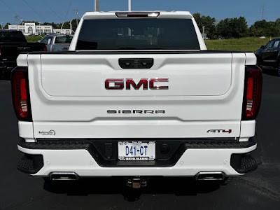 2023 GMC Sierra 1500 4WD AT4 Crew Cab