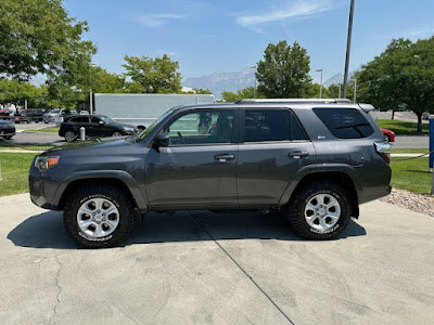 2021 Toyota 4Runner SR5