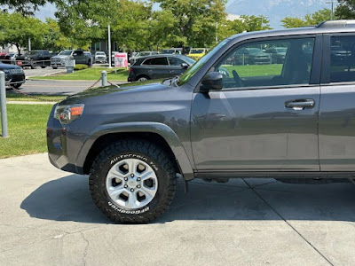 2021 Toyota 4Runner SR5