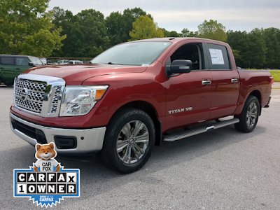 2019 Nissan Titan SV